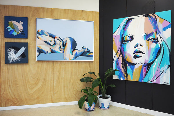 'Working On My Exterior' CANVAS PRINT